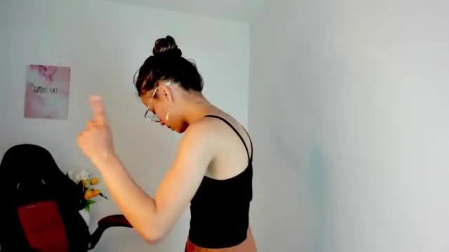 Image 11 of yadira_furlan_ Stream on Chaturbate on 14 months ago