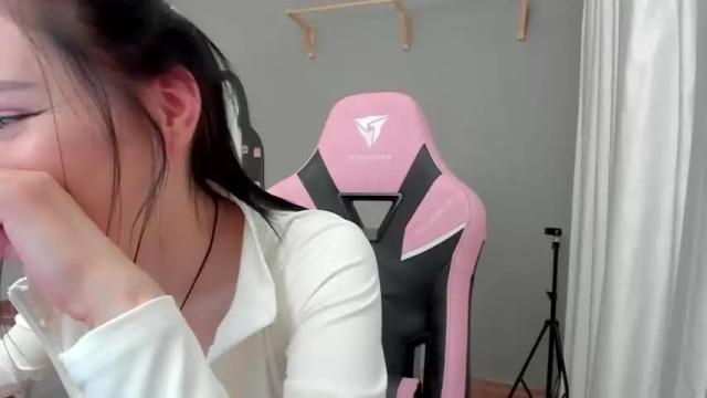 Image 3 of yamaguchi_ Stream on Chaturbate on 14 months ago