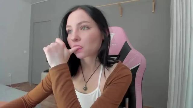 Thumbnail 2, yamaguchi_'s Stream at Chaturbate, 14 months ago