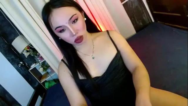 Image 3 of yan2xcumsalotxx Stream on Chaturbate on 13 days ago
