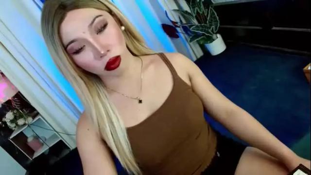 Image 11 of yan2xcumsalotxx Stream on Chaturbate on 1 month ago