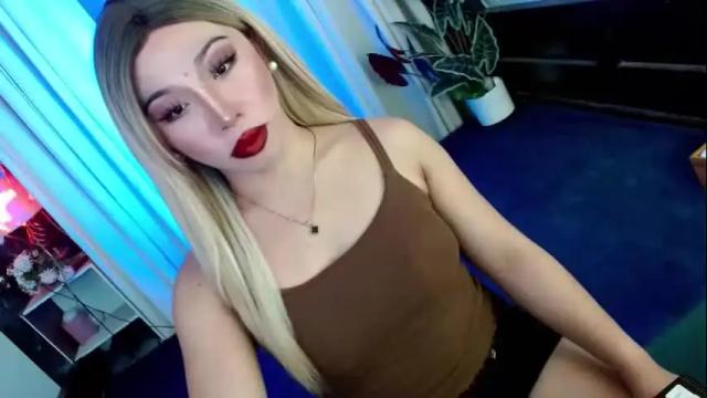 Image 4 of yan2xcumsalotxx Stream on Chaturbate on 1 month ago