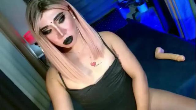 Image 10 of yan2xcumsalotxx Stream on Chaturbate on 2 months ago