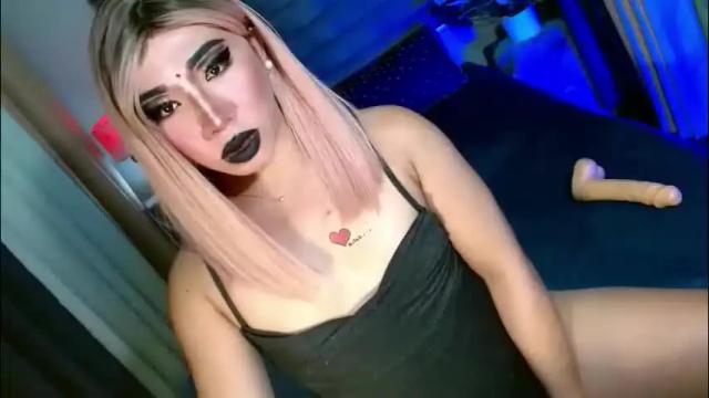 Image 4 of yan2xcumsalotxx Stream on Chaturbate on 2 months ago