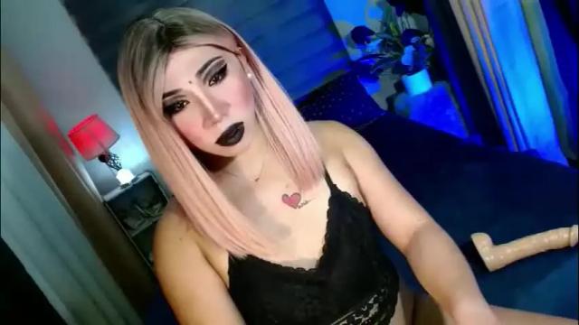 Image 12 of yan2xcumsalotxx Stream on Chaturbate on 2 months ago