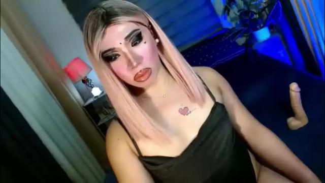 Image 10 of yan2xcumsalotxx Stream on Chaturbate on 1 month ago