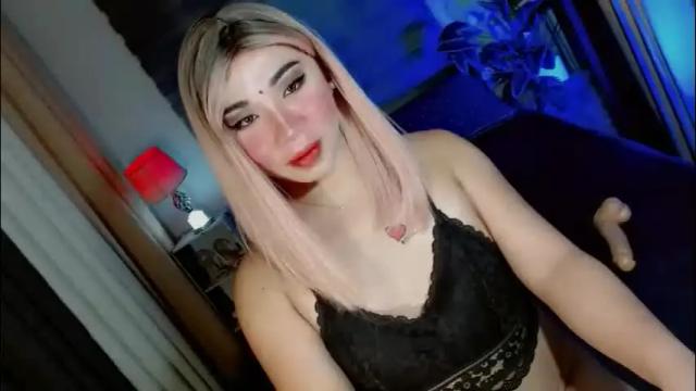 Image 6 of yan2xcumsalotxx Stream on Chaturbate on 1 month ago