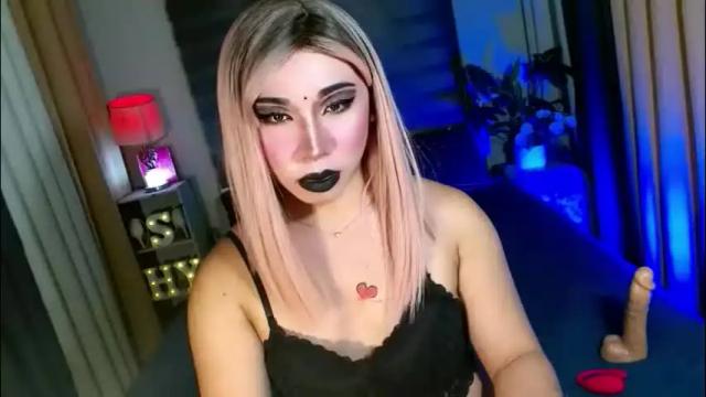 Image 11 of yan2xcumsalotxx Stream on Chaturbate on 1 month ago