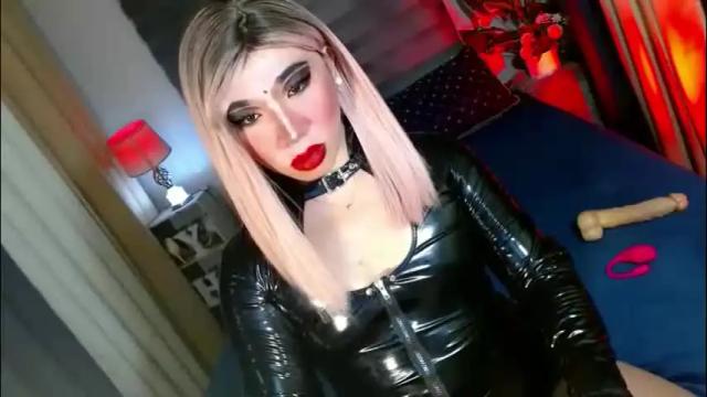 Image 7 of yan2xcumsalotxx Stream on Chaturbate on 6 days ago