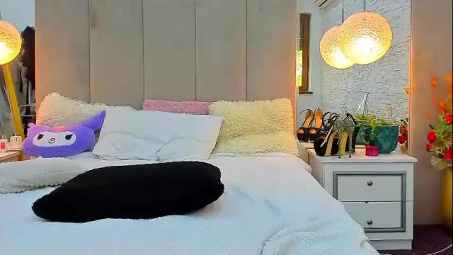 Image 10 of yana_miana Stream on Chaturbate on 1 month ago