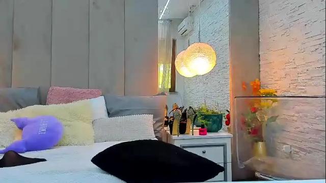 Thumbnail 3, yana_miana's Stream at Chaturbate, 1 month ago