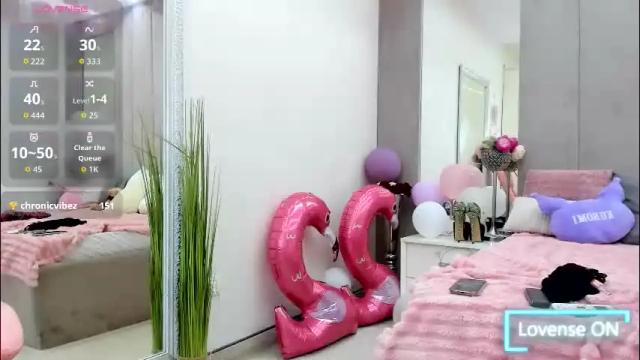 Image 11 of yana_miana Stream on Chaturbate on 1 month ago