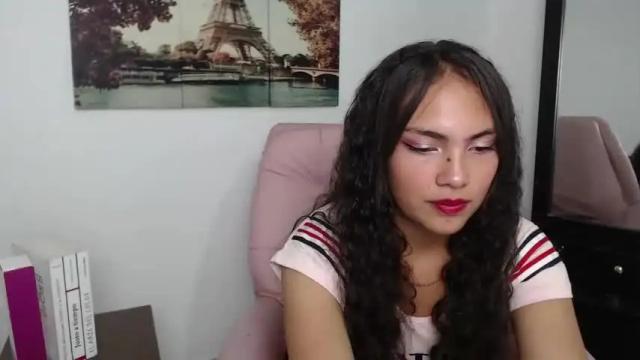 Image 2 of yanay_ryan Stream on Chaturbate on 16 months ago