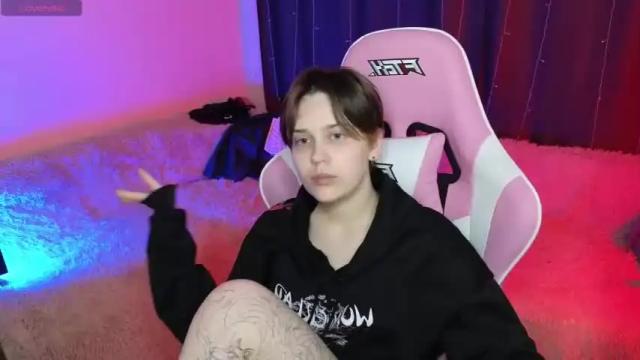 Image 4 of yang10_4 Stream on Chaturbate on 14 months ago