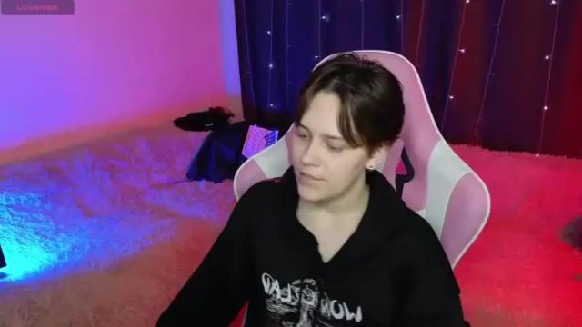 Image 6 of yang10_4 Stream on Chaturbate on 14 months ago