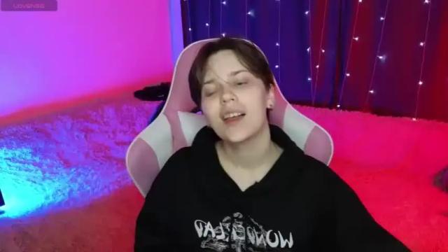 Image 8 of yang10_4 Stream on Chaturbate on 14 months ago