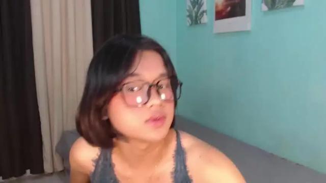 Image 8 of yanilei Stream on Chaturbate on 15 months ago