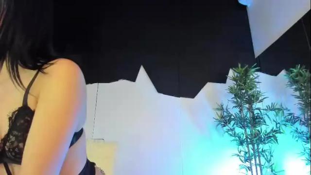 Image 2 of yannajeen Stream on Chaturbate on 1 month ago