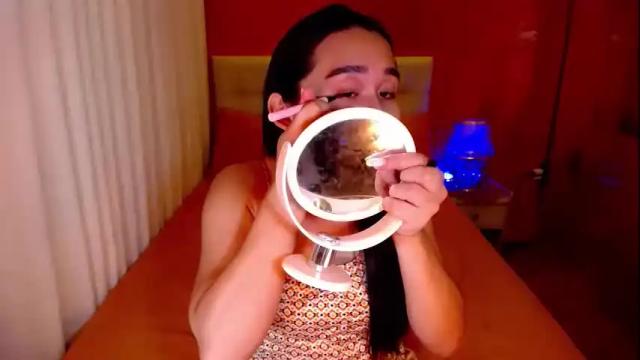 Image 3 of yanny_xoxo Stream on Chaturbate on 3 months ago