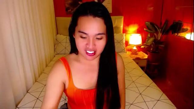 Image 12 of yanny_xoxo Stream on Chaturbate on 3 months ago
