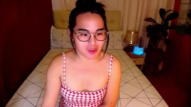 Image 10 of yanny_xoxo Stream on Chaturbate on 2 months ago