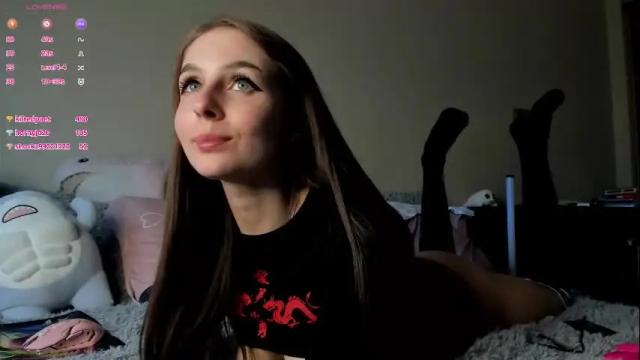 Image 7 of yaraliebe Stream on Chaturbate on 1 month ago