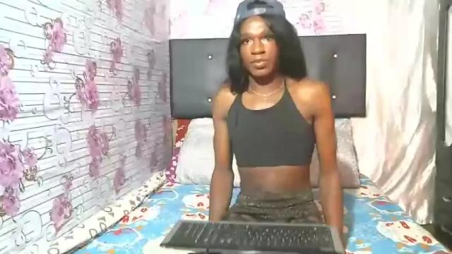 Image 8 of yarithza_ts2003 Stream on Chaturbate on 17 months ago