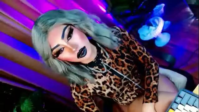 Image 4 of yasii19 Stream on Chaturbate on 25 days ago