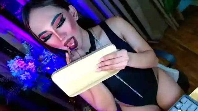 Image 4 of yasii19 Stream on Chaturbate on 2 months ago
