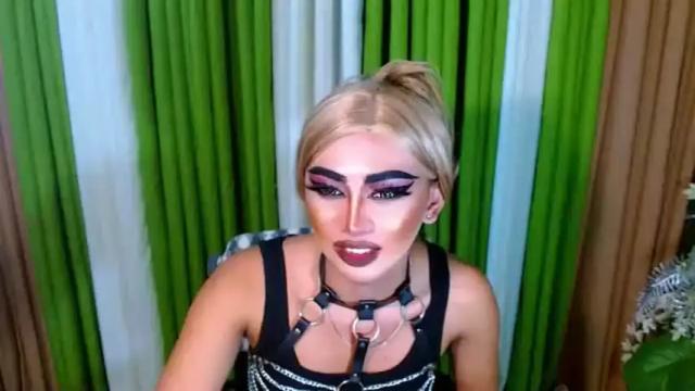 Image 10 of yasii19 Stream on Chaturbate on 1 month ago