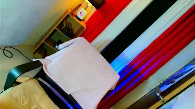 Image 12 of yasii19 Stream on Chaturbate on 1 month ago