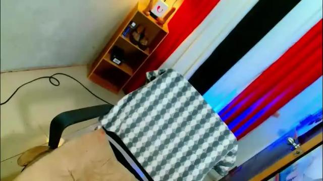 Image 3 of yasii19 Stream on Chaturbate on 1 month ago