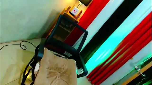 Image 6 of yasii19 Stream on Chaturbate on 25 days ago