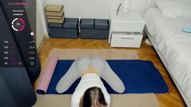Image 11 of yasminaduncan Stream on Chaturbate on 15 months ago