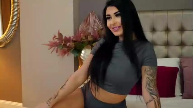 Image 4 of yasminafire Stream on Chaturbate on 1 month ago