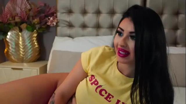 Image 10 of yasminafire Stream on Chaturbate on 1 month ago