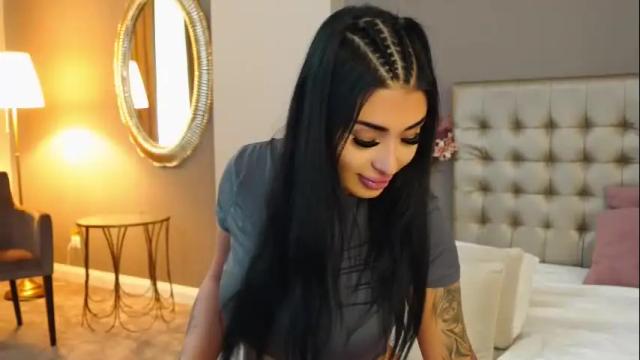 Image 7 of yasminafire Stream on Chaturbate on 28 days ago