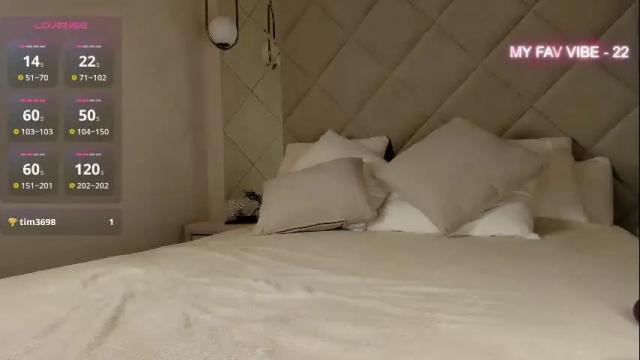 Image 2 of yasmine_angelz Stream on Chaturbate on 29 days ago