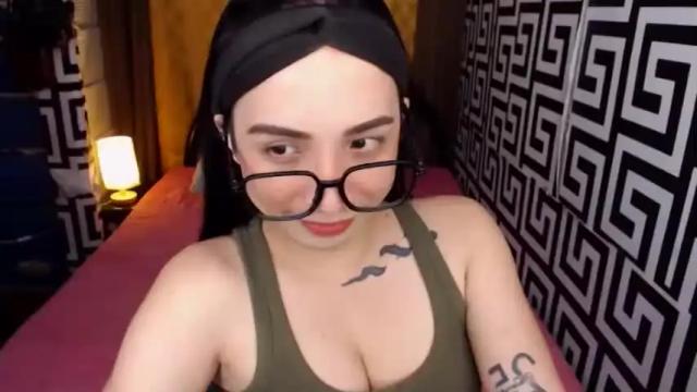 Image 8 of yassiered Stream on Chaturbate on 14 months ago