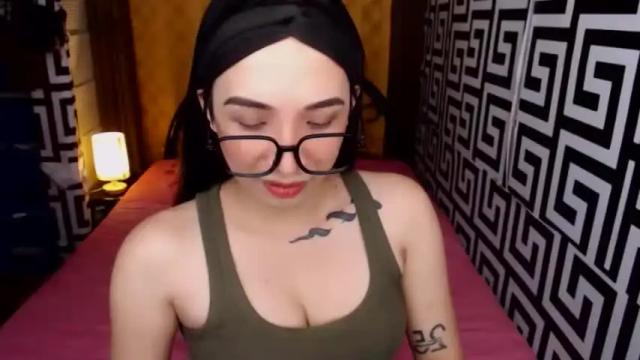 Image 2 of yassiered Stream on Chaturbate on 14 months ago