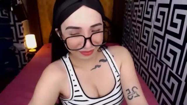 Image 3 of yassiered Stream on Chaturbate on 14 months ago
