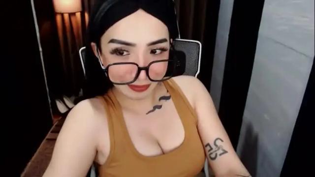 Image 8 of yassiered Stream on Chaturbate on 2 months ago