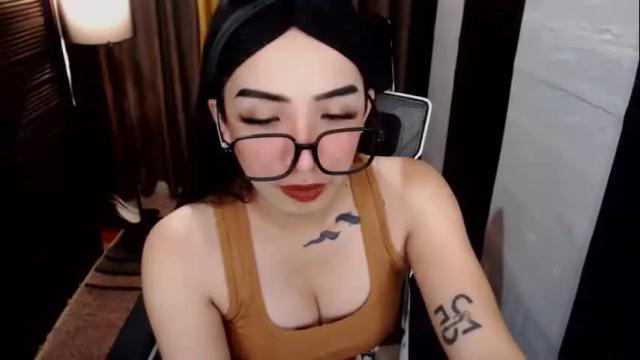 Image 11 of yassiered Stream on Chaturbate on 1 month ago