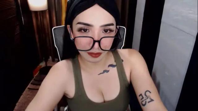 Image 6 of yassiered Stream on Chaturbate on 1 month ago