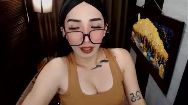 Image 4 of yassiered Stream on Chaturbate on 13 days ago