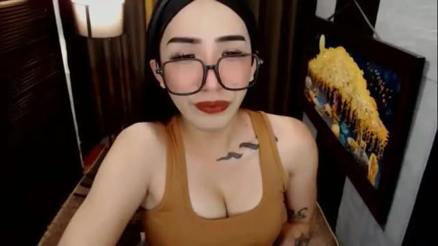 Image 3 of yassiered Stream on Chaturbate on 11 days ago