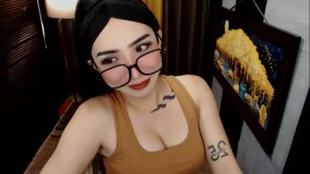 Image 3 of yassiered Stream on Chaturbate on 1 month ago