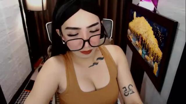 Image 4 of yassiered Stream on Chaturbate on 1 month ago