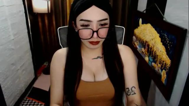 Image 6 of yassiered Stream on Chaturbate on 28 days ago