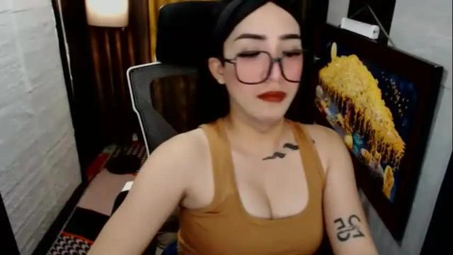 Image 6 of yassiered Stream on Chaturbate on 23 days ago